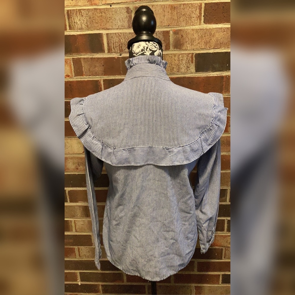 Blouse Ruffle Neck Floral Embroidered - Picture 4 of 7